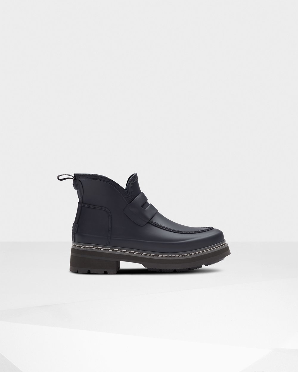 Women Hunter Refined Stitch Detail Loafers | Chelsea Boots Navy | NZ-84012-EYLD